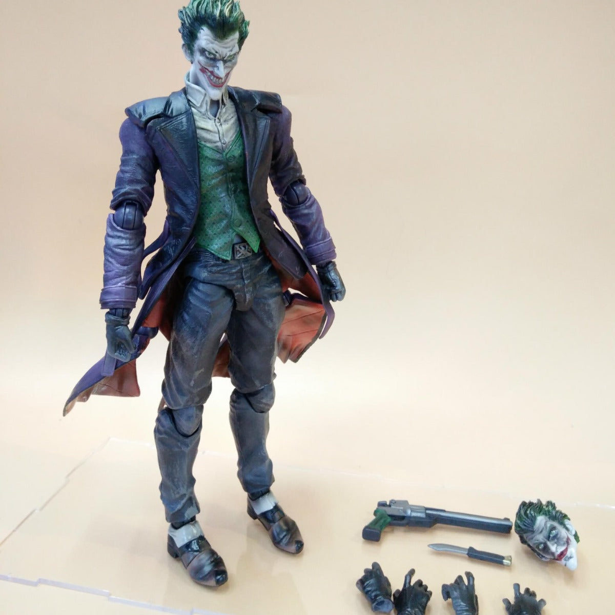 DC Arkham game Joker collectible figurine