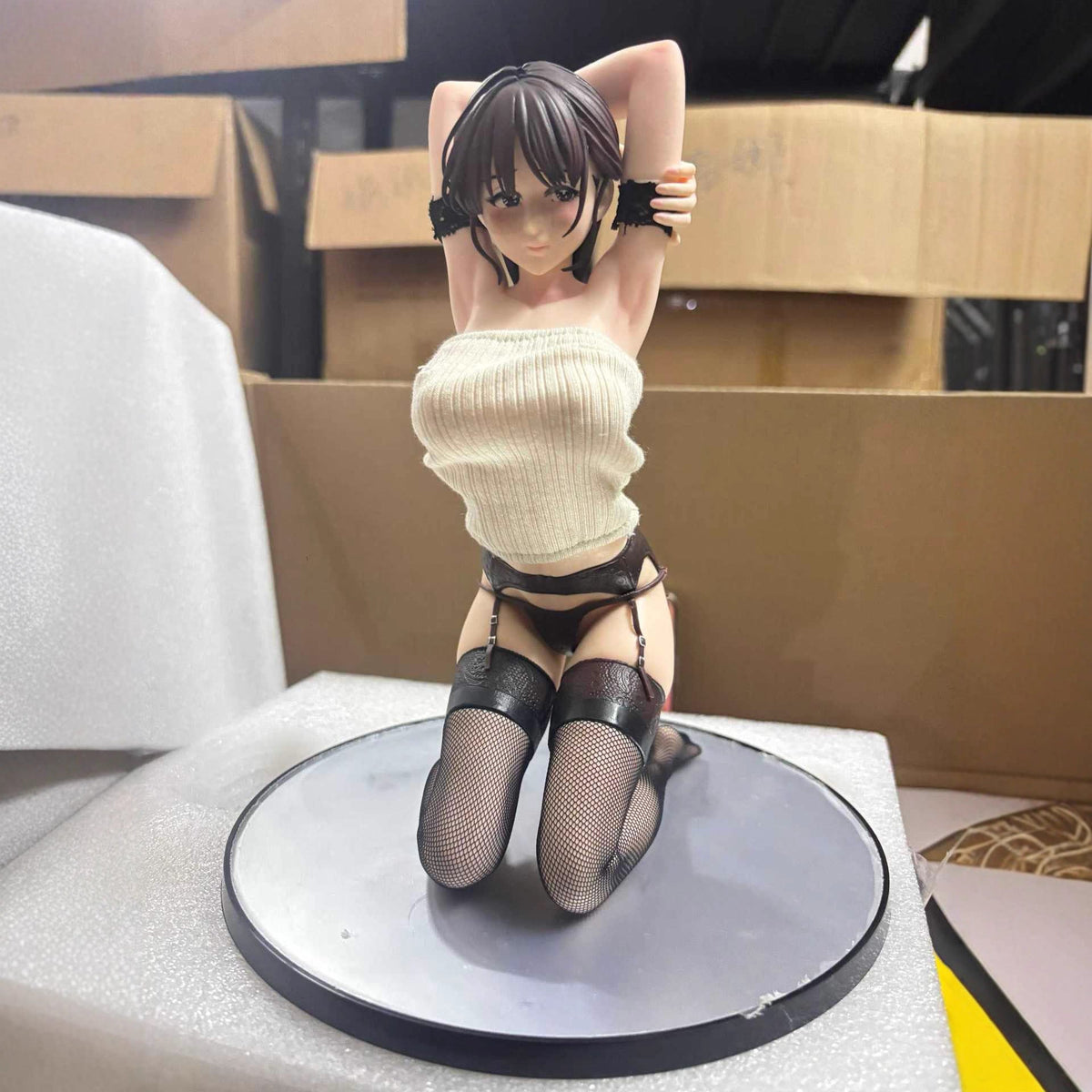 Native Natsuka 1/4 real clothes, kneeling posture, chassis model, figurine, boxed figurine