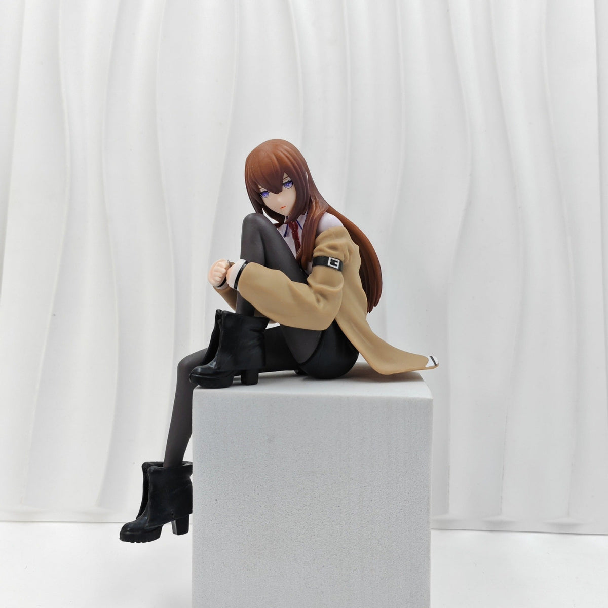Steins Gate Kurisu Makise sitting figure