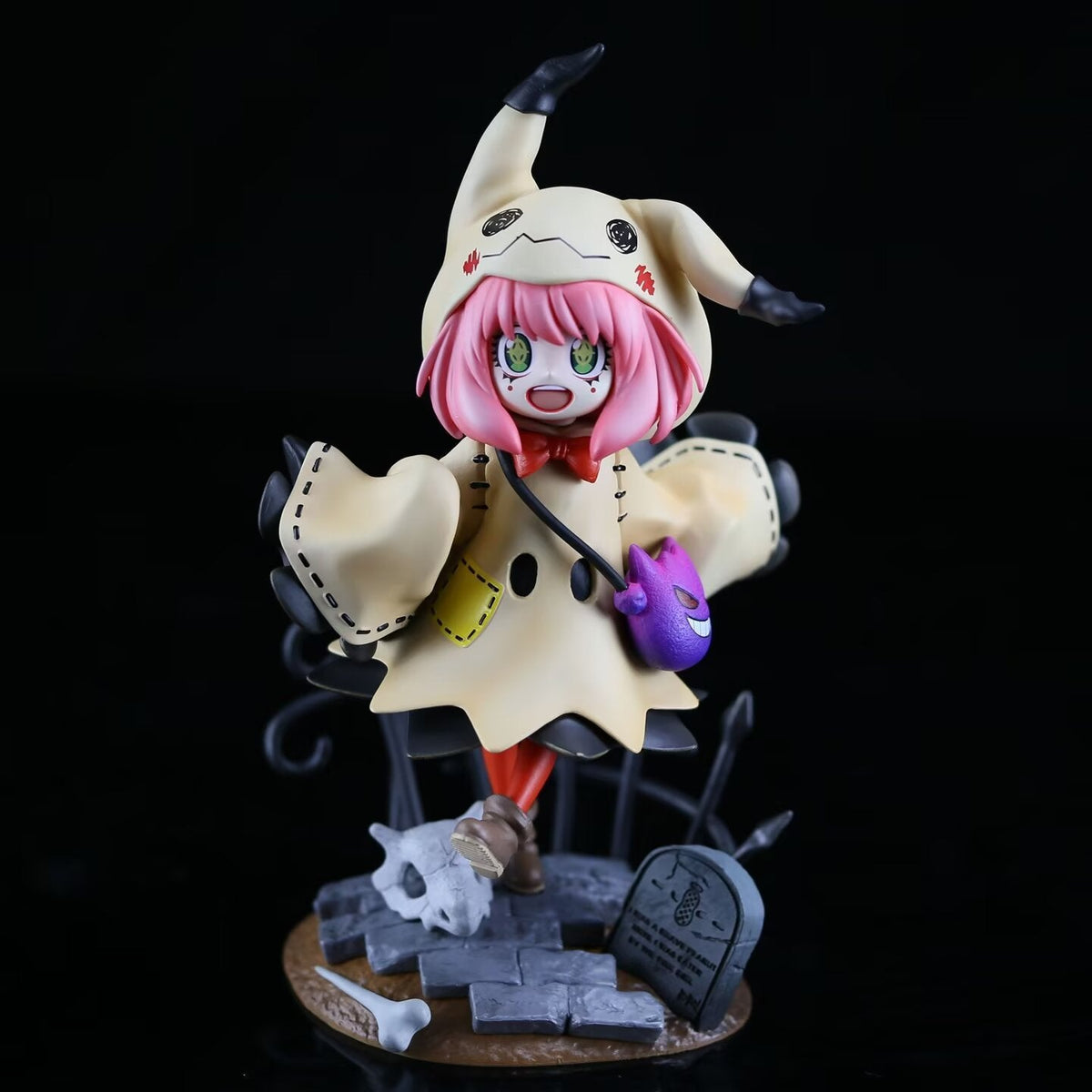 Spy x Family Anya Forger Cos Mimikyu Graveyard Diorama Statue