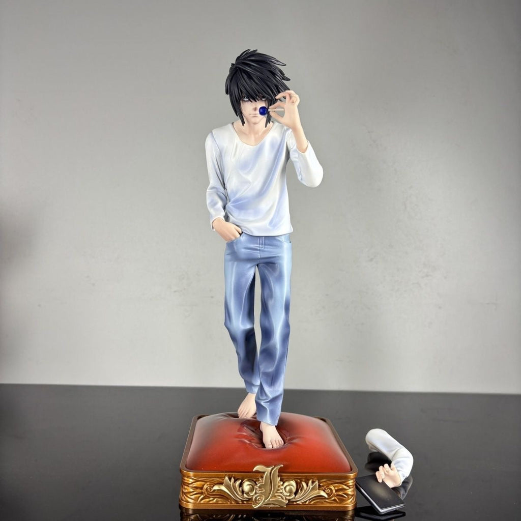Death Note L Lawliet figure