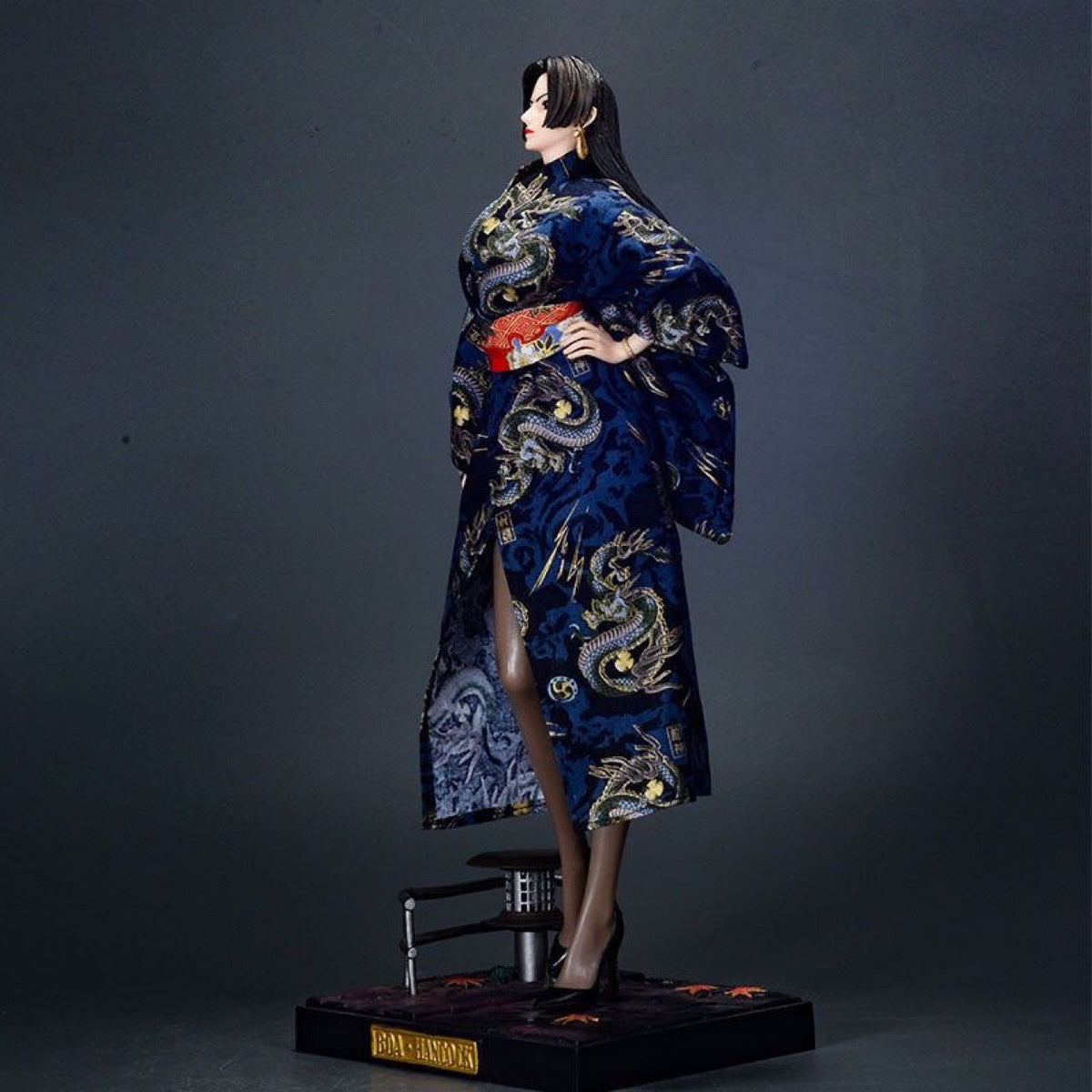 One Piece Boa Hancock kimono figure