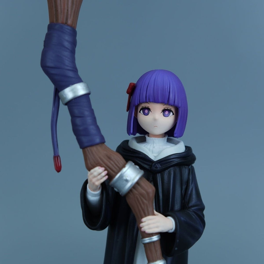 Frieren Beyond Journey's End Fern figure