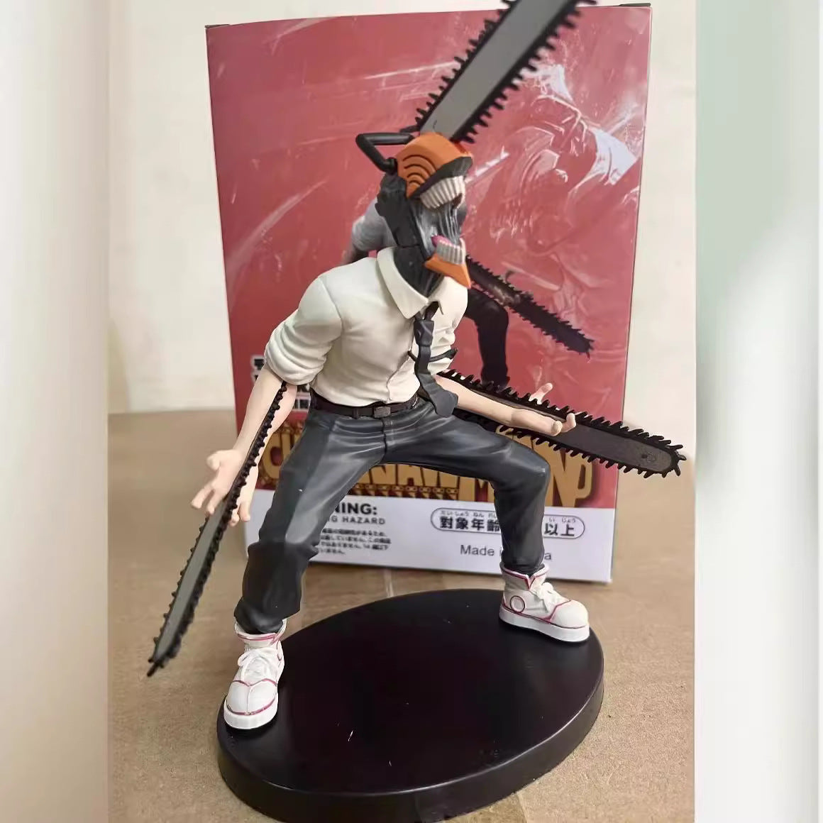 Chainsaw Man Denji Chainsaw Devil Squat Battle Figure