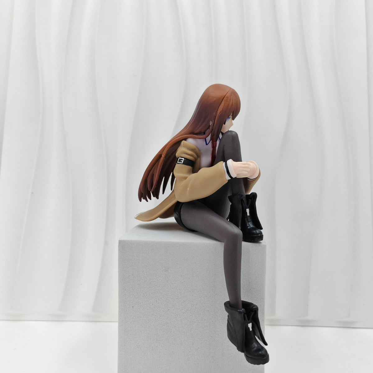 Steins Gate Kurisu Makise sitting figure
