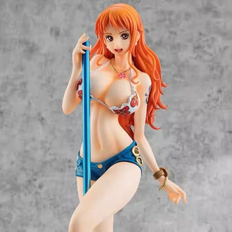 One Piece Nami figure