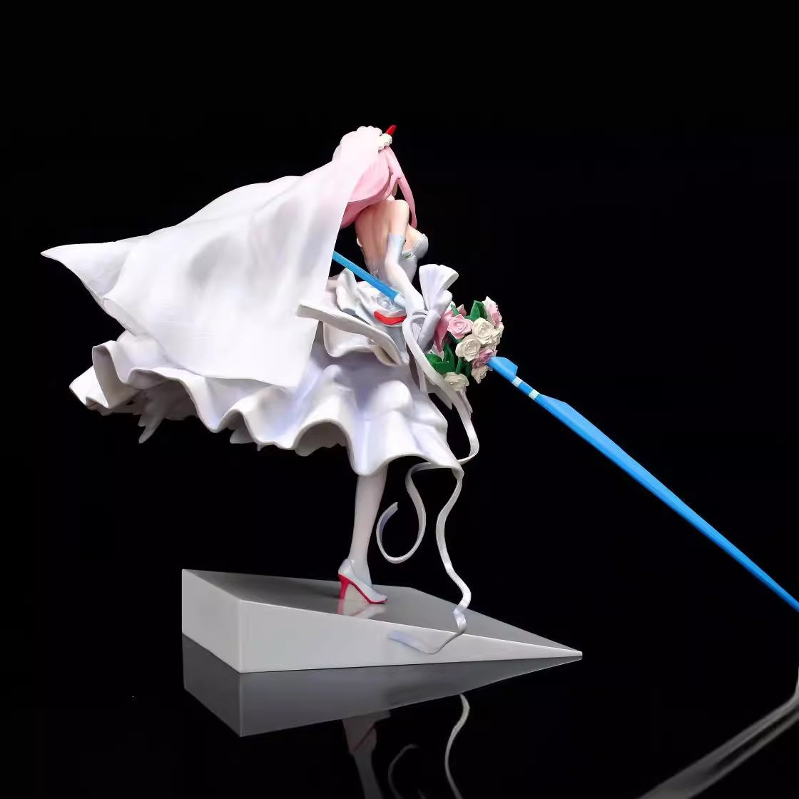 Darling in the Franxx Zero Two wedding dress figure