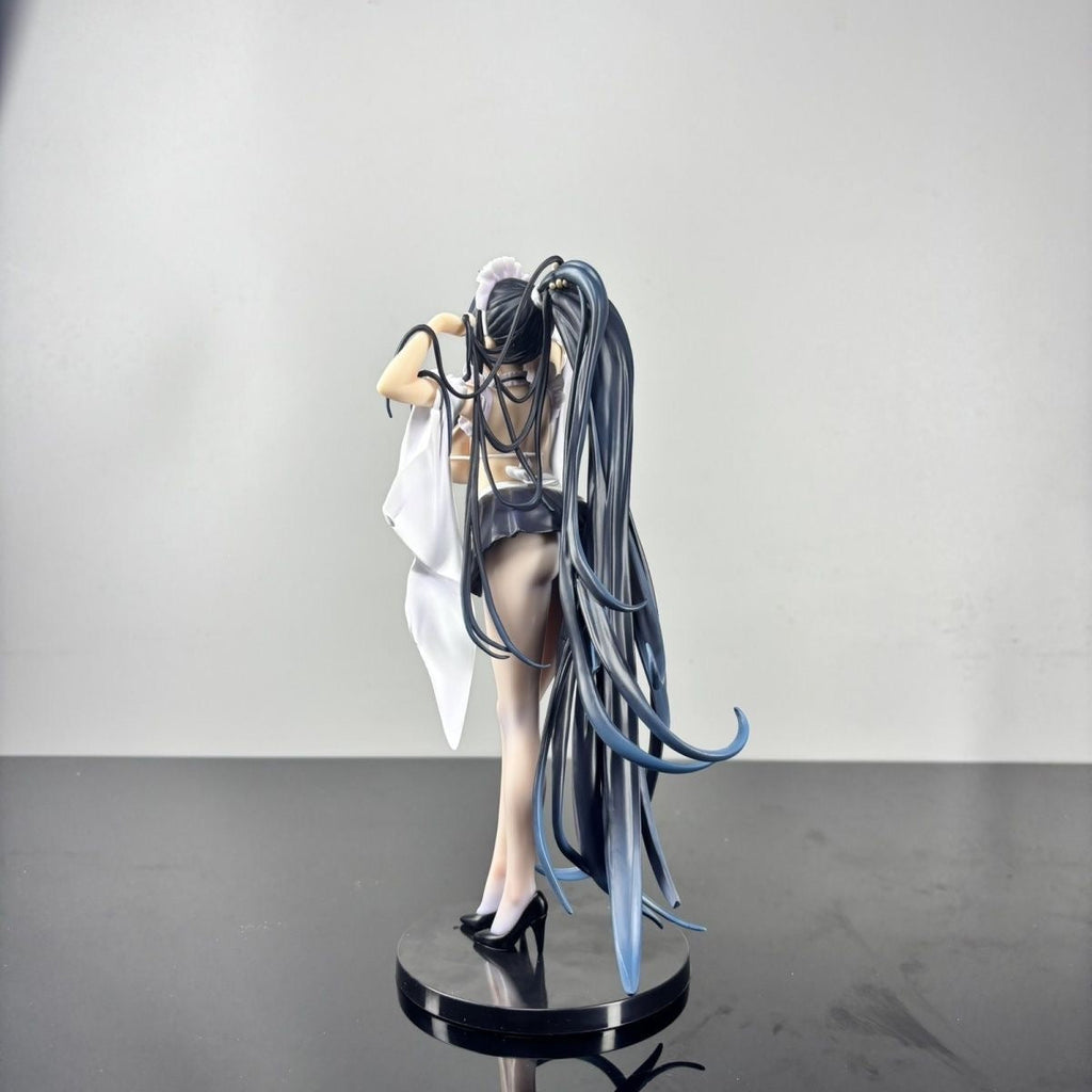 Azur Lane Indomitable maid figure