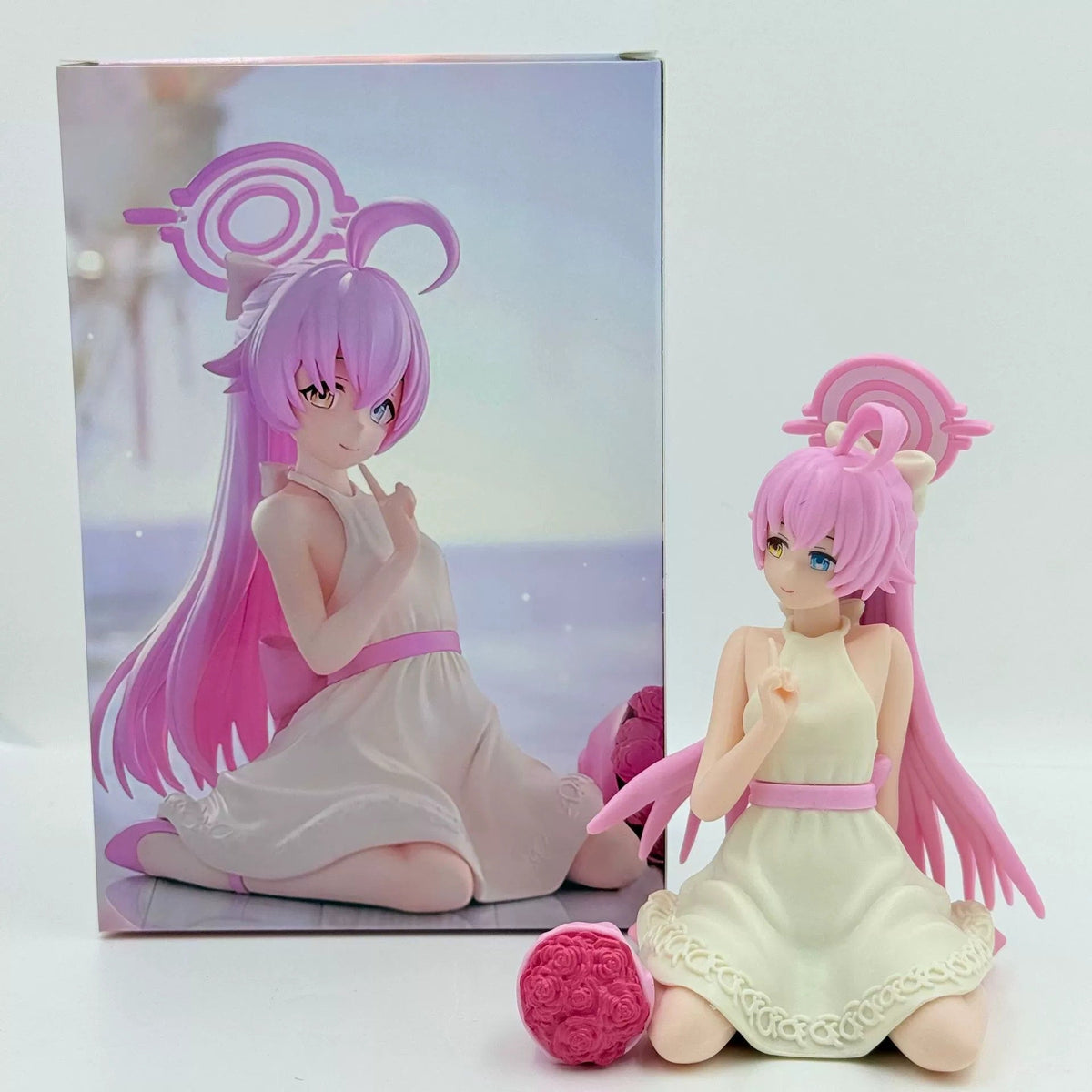 Blue Archive Hoshino Shiroko bouquet dress figure set