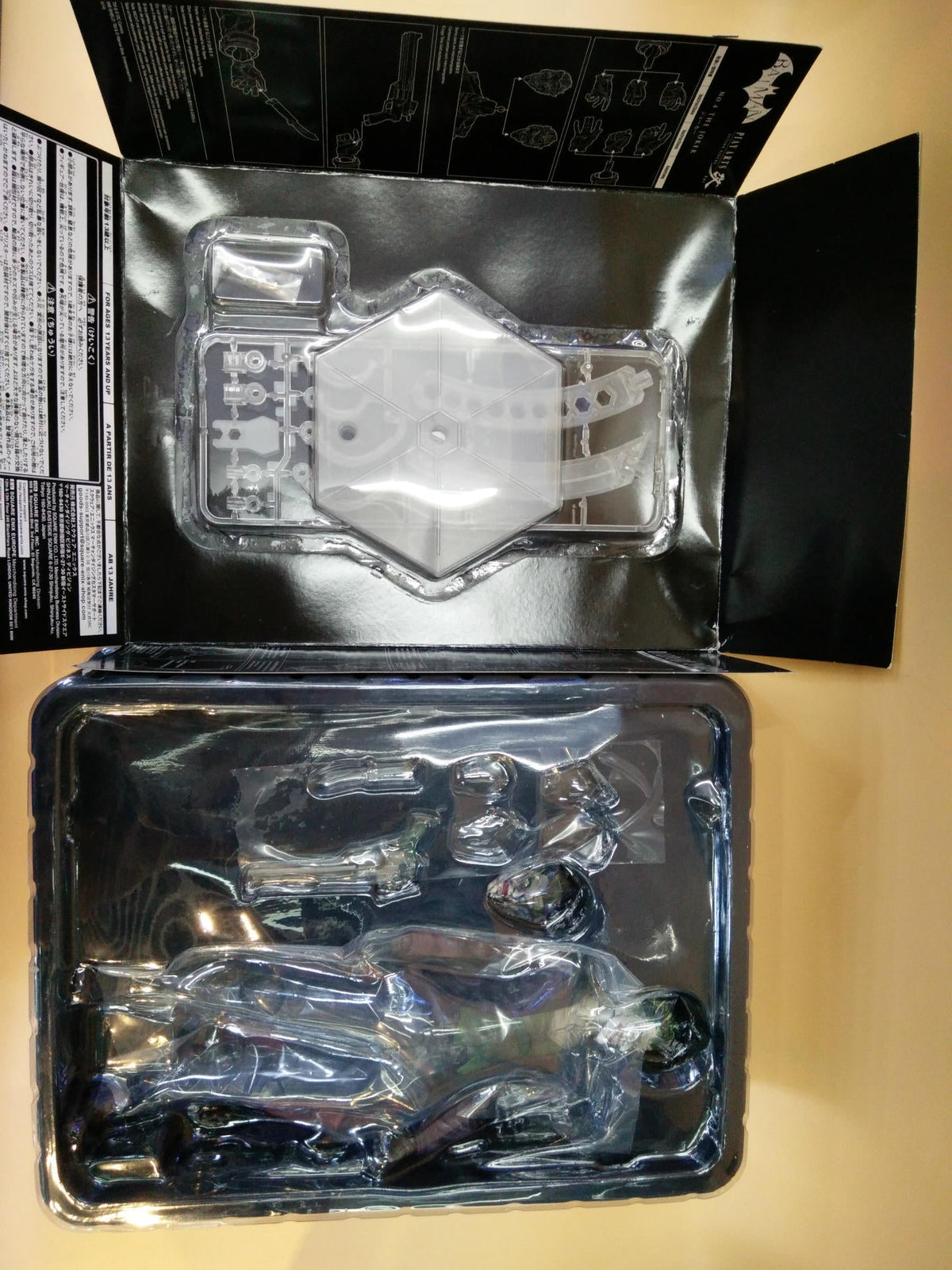 DC Arkham game Joker collectible figurine