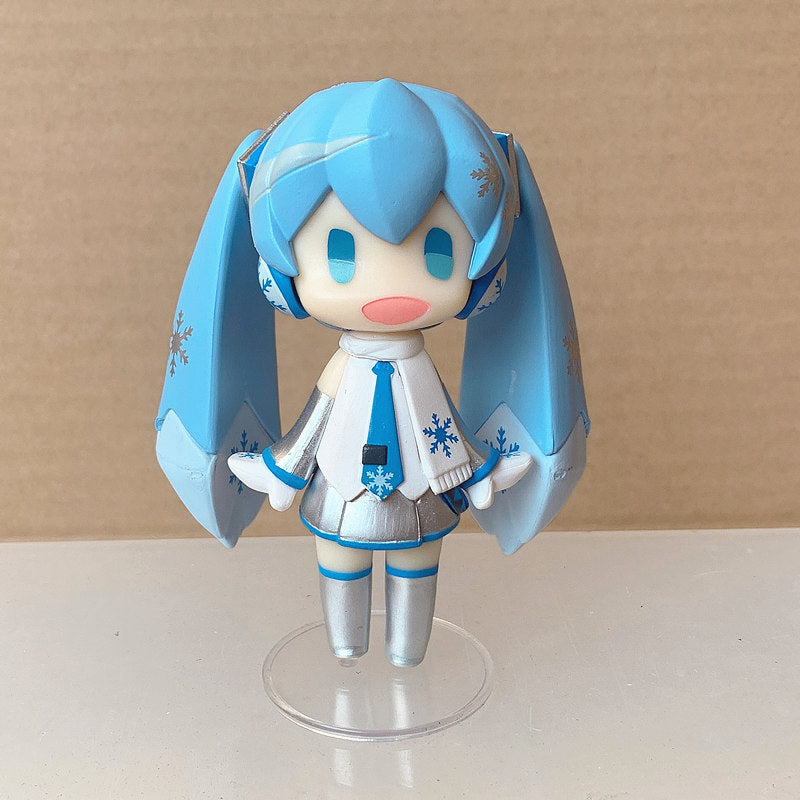 Hatsune Miku cherry blossom chibi figurine